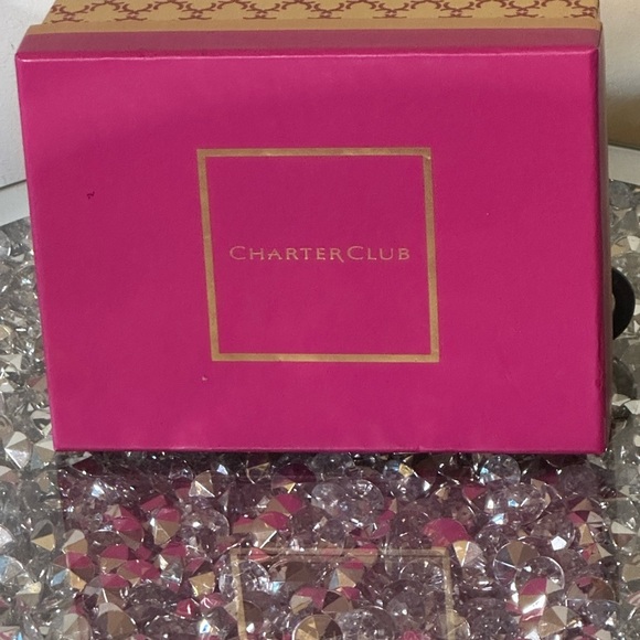 NWT - Charter Club “Twisted Knot” Gold Tone Necklace and Earring Set. - Picture 2 of 4